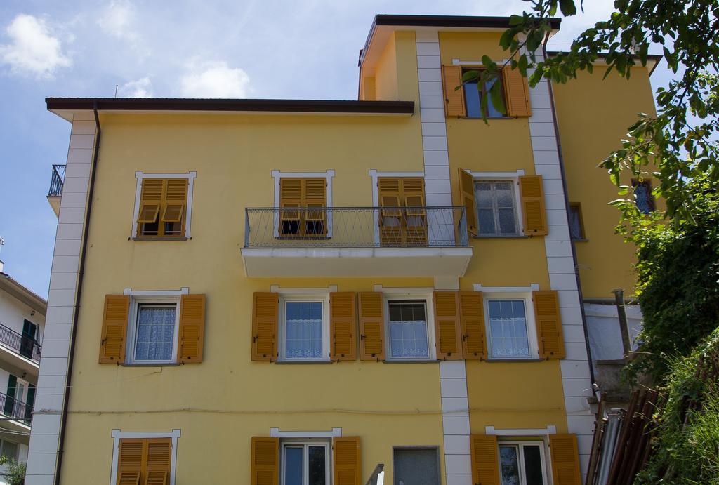 Bed & Breakfast Il Giardino Fiorito Masone Buitenkant foto